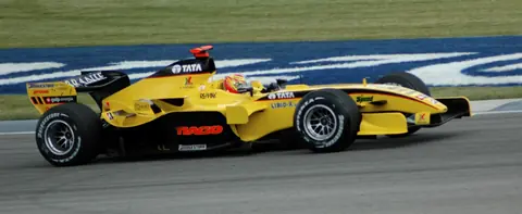 Tiago Monteiro's Jordan in qualifying at Indianapolis for the 2005 United States Grand Prix.